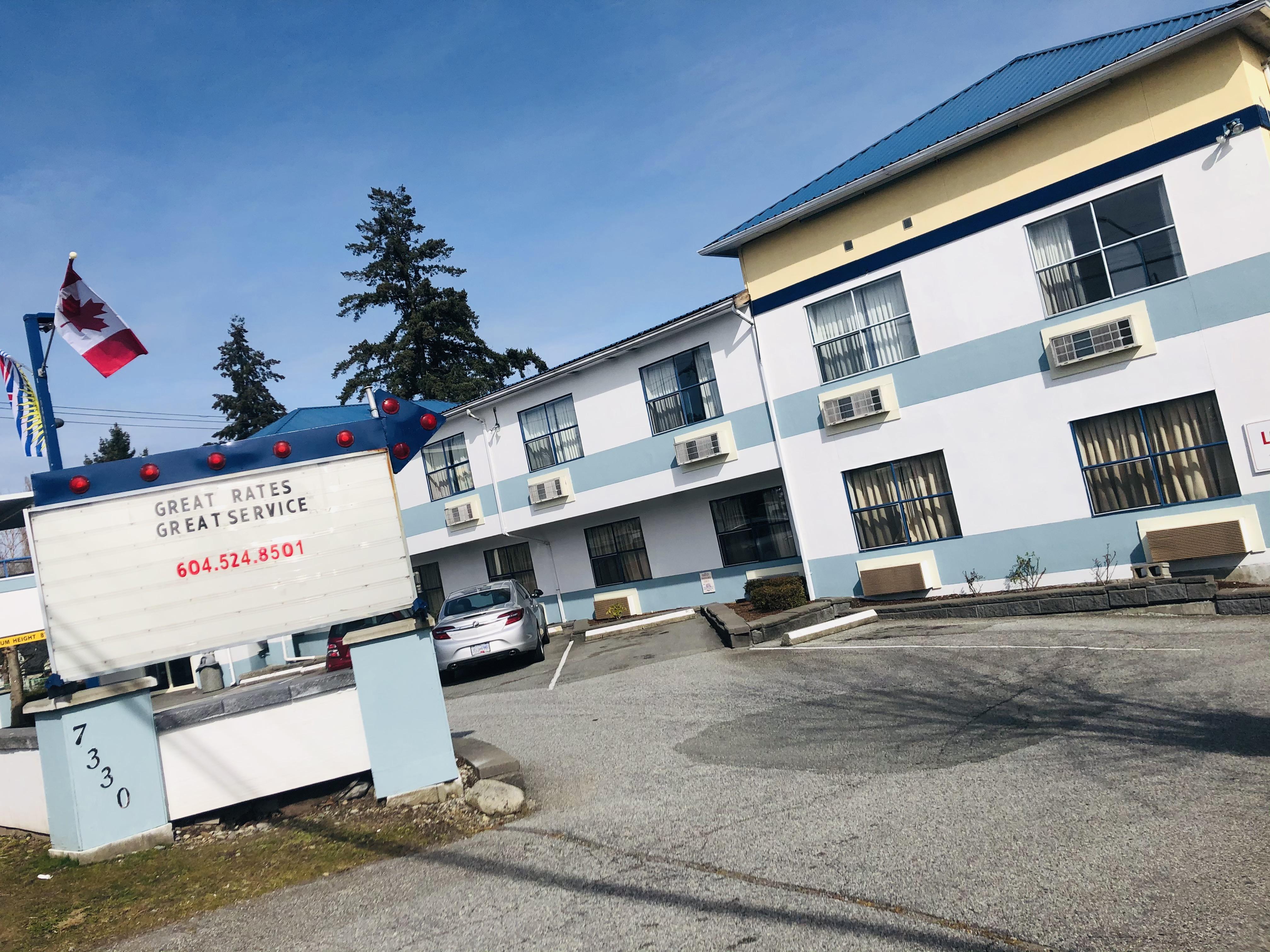 Happy Day Inn Burnaby Buitenkant foto