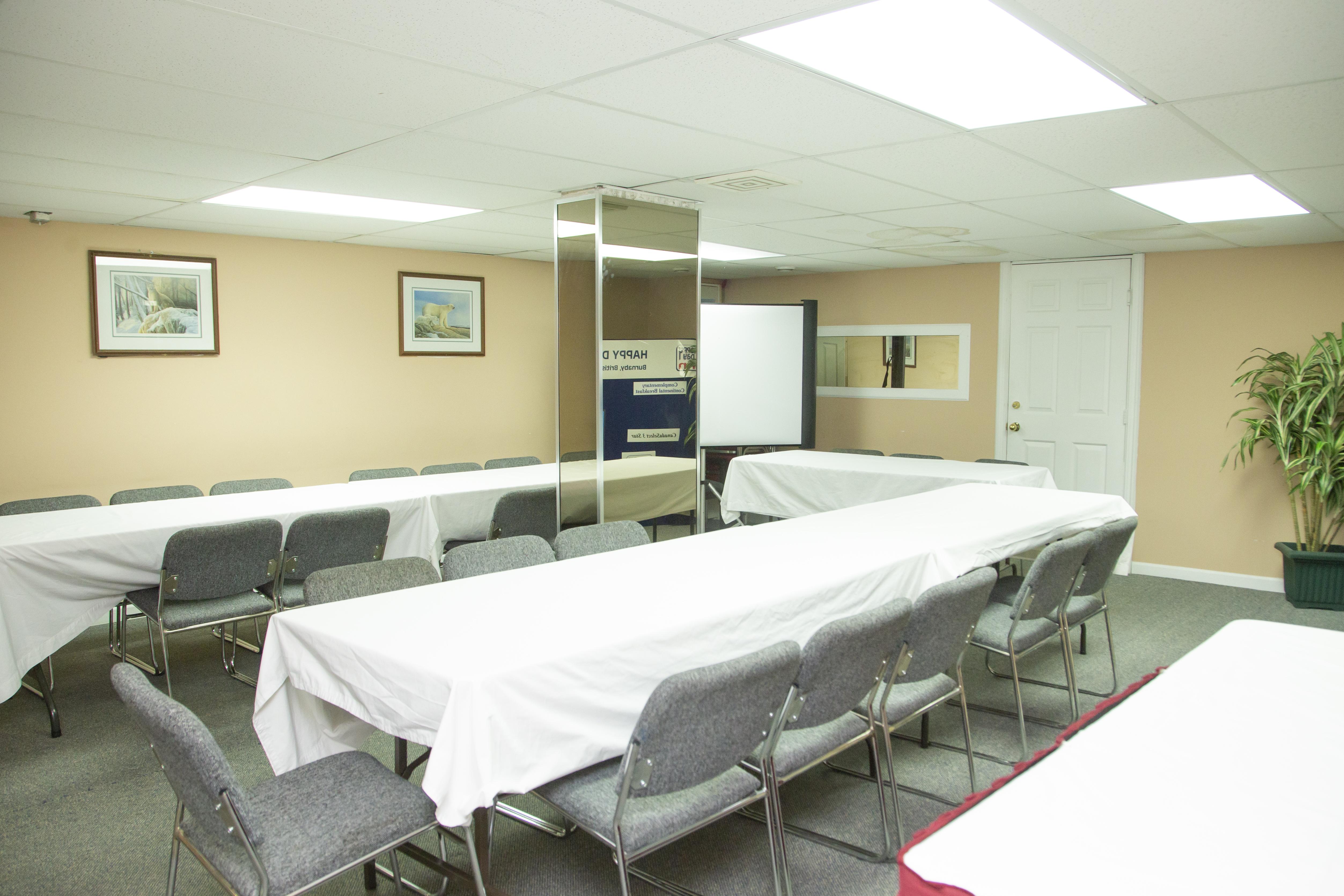 Happy Day Inn Burnaby Buitenkant foto